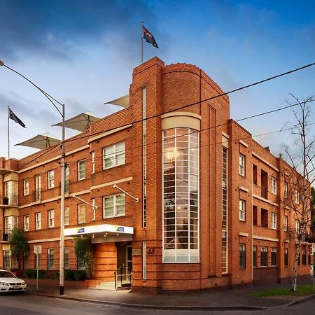 Quest East Melbourne Aparthotel Exterior photo